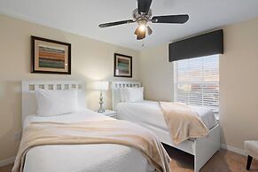 8941 Bismark Palm rd