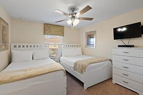 8941 Bismark Palm rd