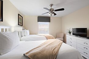 8941 Bismark Palm rd