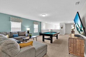 5541 Misty oak Circle