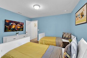 5541 Misty oak Circle