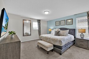 5541 Misty oak Circle