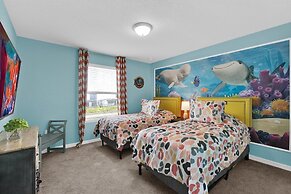 5541 Misty oak Circle