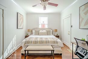 *FREE* Parking/Renovated Gem near French Qtr