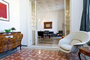 Tiberina Spacious Apartment