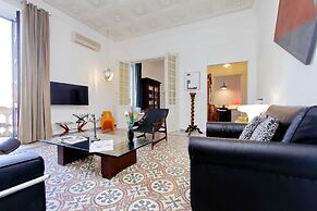 Tiberina Spacious Apartment