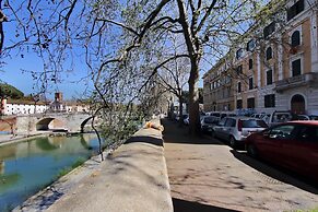 Tiberina Spacious Apartment