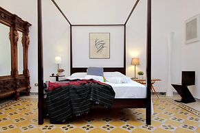 Tiberina Spacious Apartment