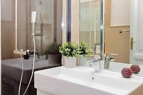 Tiberina Spacious Apartment