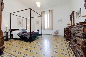 Tiberina Spacious Apartment