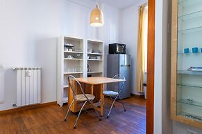 Casa Nica in Rome With 1 Bedrooms and 1 Bathrooms