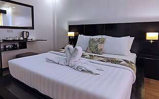 Casa Almarenzo Bed & Breakfast