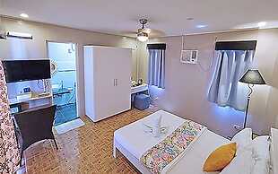 Casa Almarenzo Bed & Breakfast