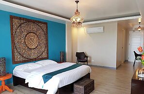 Casa Almarenzo Bed & Breakfast