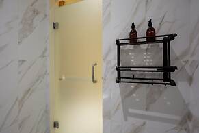 Cove Tripuri House Bali