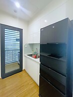 HKG-Vinhomes Sky Lake - Luxury Apartment