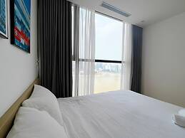 HKG-Vinhomes Sky Lake - Luxury Apartment