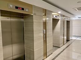 HKG-Vinhomes Sky Lake - Luxury Apartment