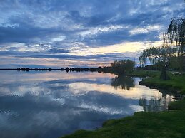 Kangaroo Lake C & C Park