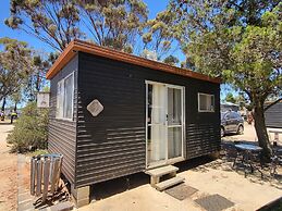 Kangaroo Lake C & C Park