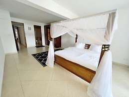 Lux Suites Lamera Duplex Penthouses