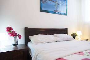 Bat Galim Simple Living by Sea N' Rent