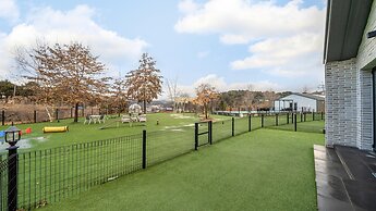 Gapyeong Meong Valley Pension