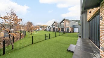 Gapyeong Meong Valley Pension