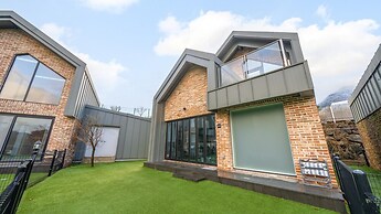 Gapyeong Meong Valley Pension