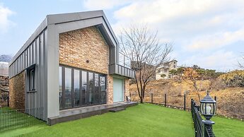 Gapyeong Meong Valley Pension