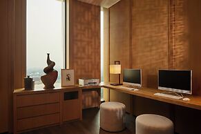 Hotel Tentrem Jakarta