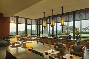 Hotel Tentrem Jakarta