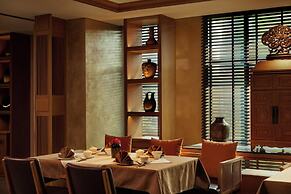 Hotel Tentrem Jakarta