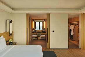 Hotel Tentrem Jakarta