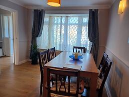 Melo House Grove - Huku Kwetu