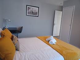 Melo House Grove - Huku Kwetu