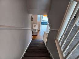 Melo House Grove - Huku Kwetu