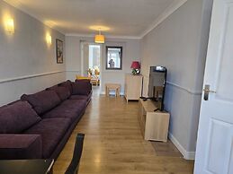 Melo House Grove - Huku Kwetu