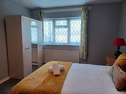 Melo House Grove - Huku Kwetu