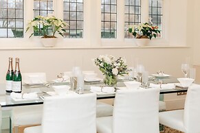 Wisteria House in Buckinghamshire