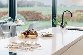 Wisteria House in Buckinghamshire