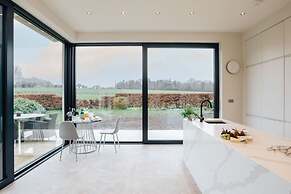 Wisteria House in Buckinghamshire