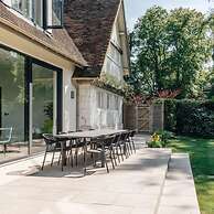 Wisteria House in Buckinghamshire