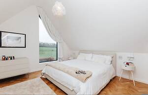 Wisteria House in Buckinghamshire