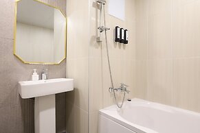 CALM REST HOTEL GIMHAE