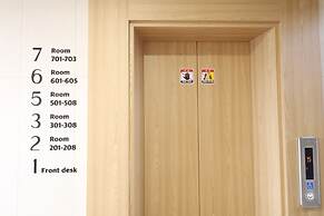 CALM REST HOTEL GIMHAE