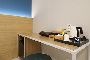 CALM REST HOTEL GIMHAE