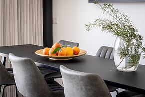 HaCarmel Market Vibrat Apt by Sea N Rent