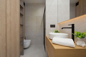 Studio Mennica Residence by Renters Prestige