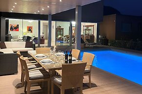 Villa Dolce Vita With Private Pool